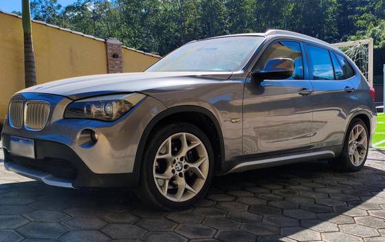 BMW X1 3.0 24V GASOLINA XDRIVE28I 4P AUTOMÁTICO BMW X1 3.0 24V GASOLINA XDRIVE28I 4P AUTOMÁTICO